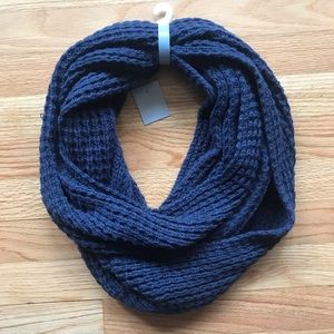 NWT navy blue knit infinity scarf